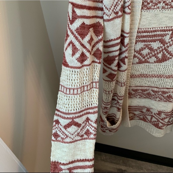 Cardigan - Picture 2 of 5